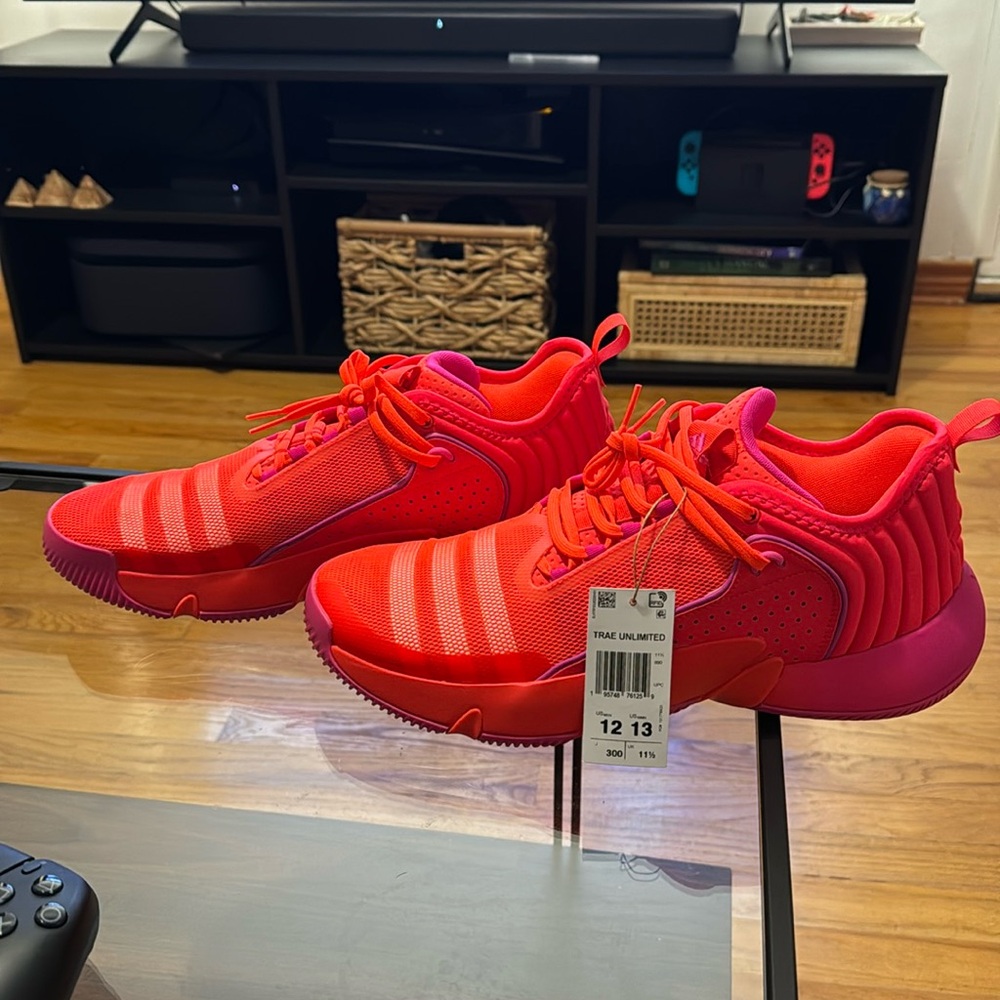 Nike shoes
